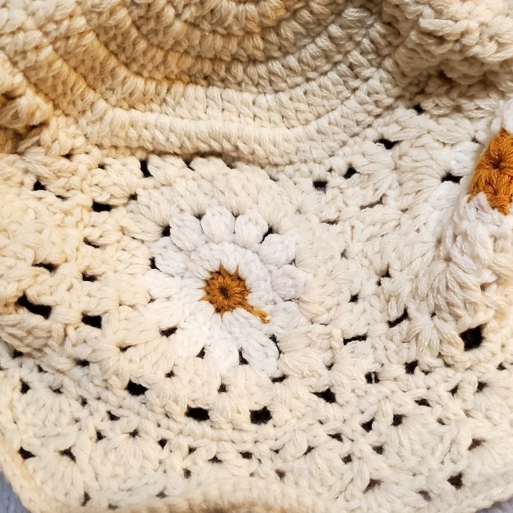 Haute Hippie Crochet Daisy Knit Hat O/S NWT